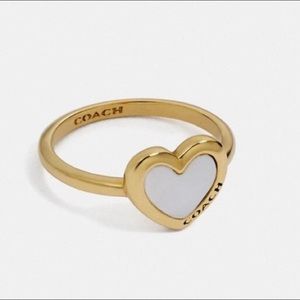 {Coach} White Pearl and Gold Heart Ring Size 7